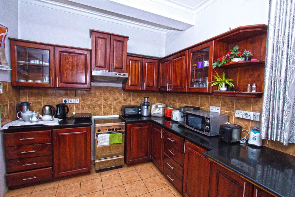 The Blue Beach Guesthouse Negombo Dış mekan fotoğraf