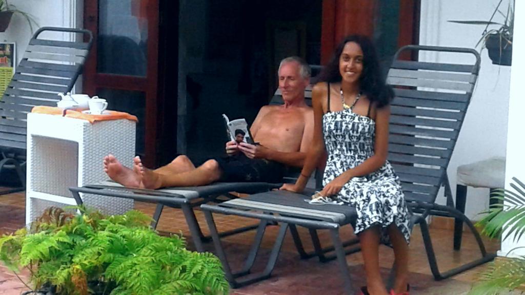 The Blue Beach Guesthouse Negombo Dış mekan fotoğraf