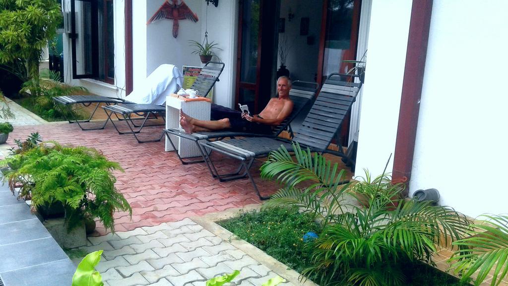 The Blue Beach Guesthouse Negombo Dış mekan fotoğraf